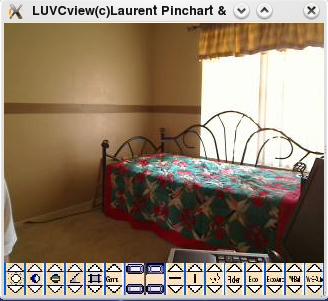 Logitech 9000 via (kubuntu) luvcview (ksnapshot)